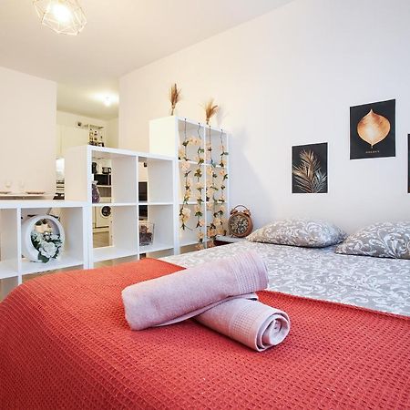 Le Cosy Hous'In Studio Meudon Apartment Exterior photo